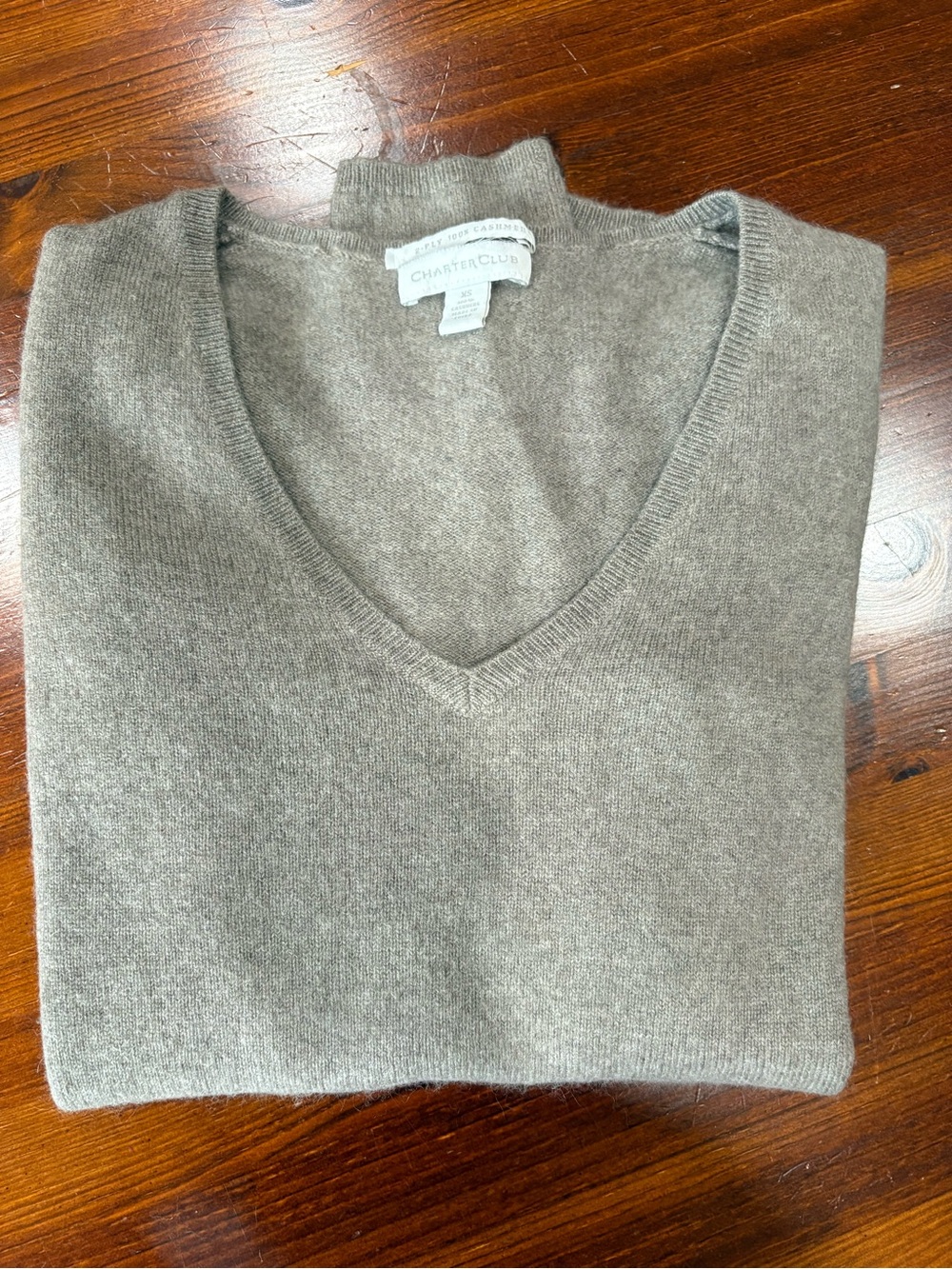 Cashmere 2-ply Charter Club V-Neck Sweater, Taupe-Brown, size XS, super